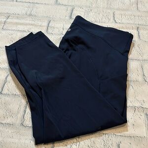 Lululemon navy side pocket legging
